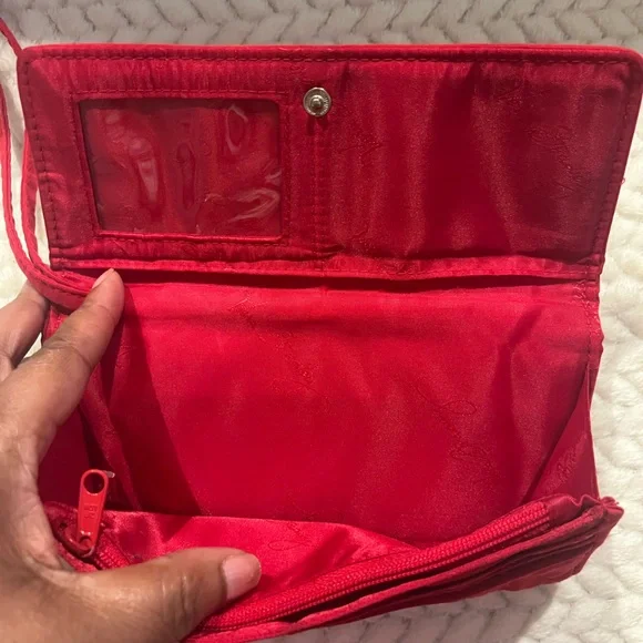 Vera Bradley Red Quilted Wristlet - Picture 6 of 10